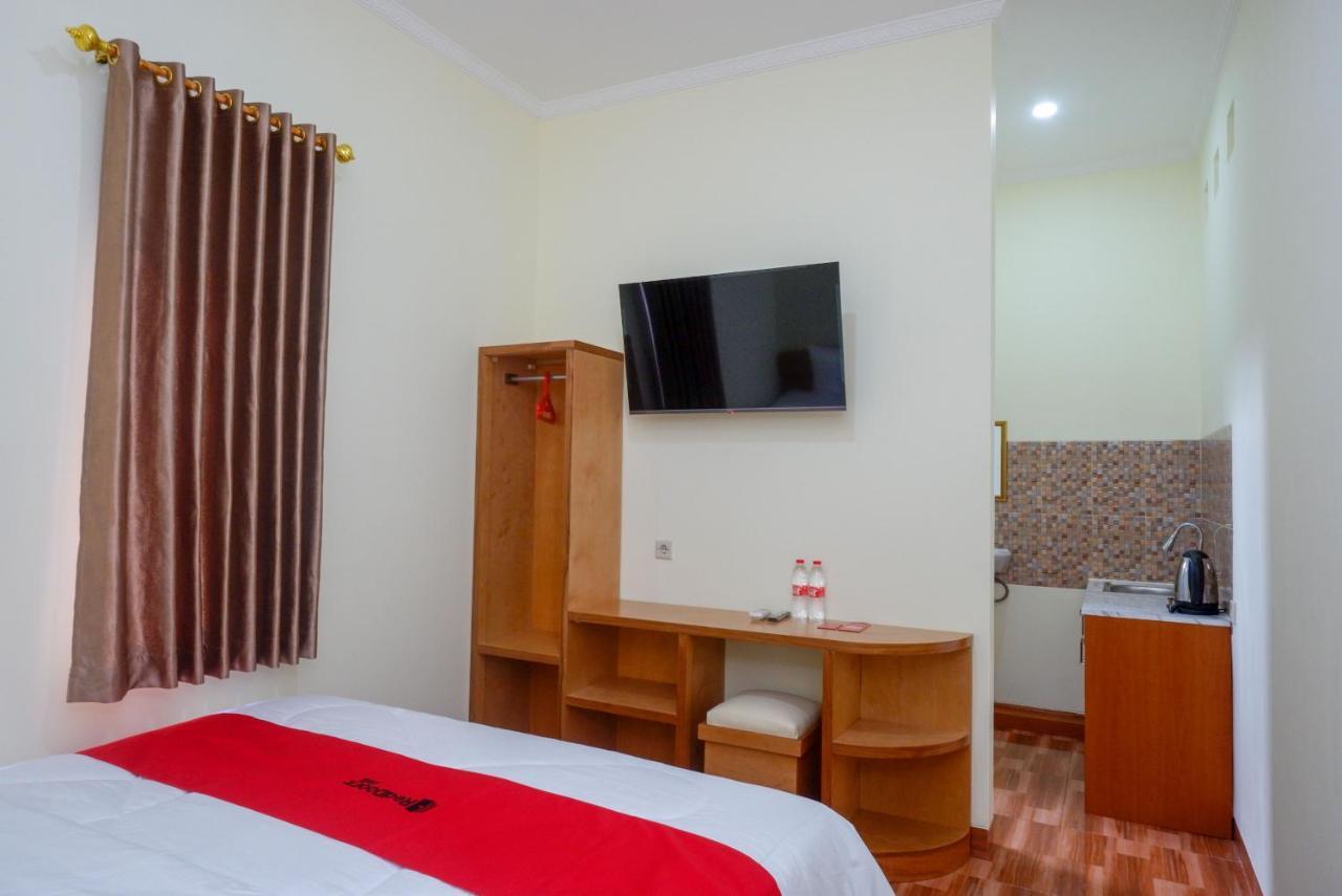 Reddoorz Near Rita Supermall Purwokerto 2 Exterior foto